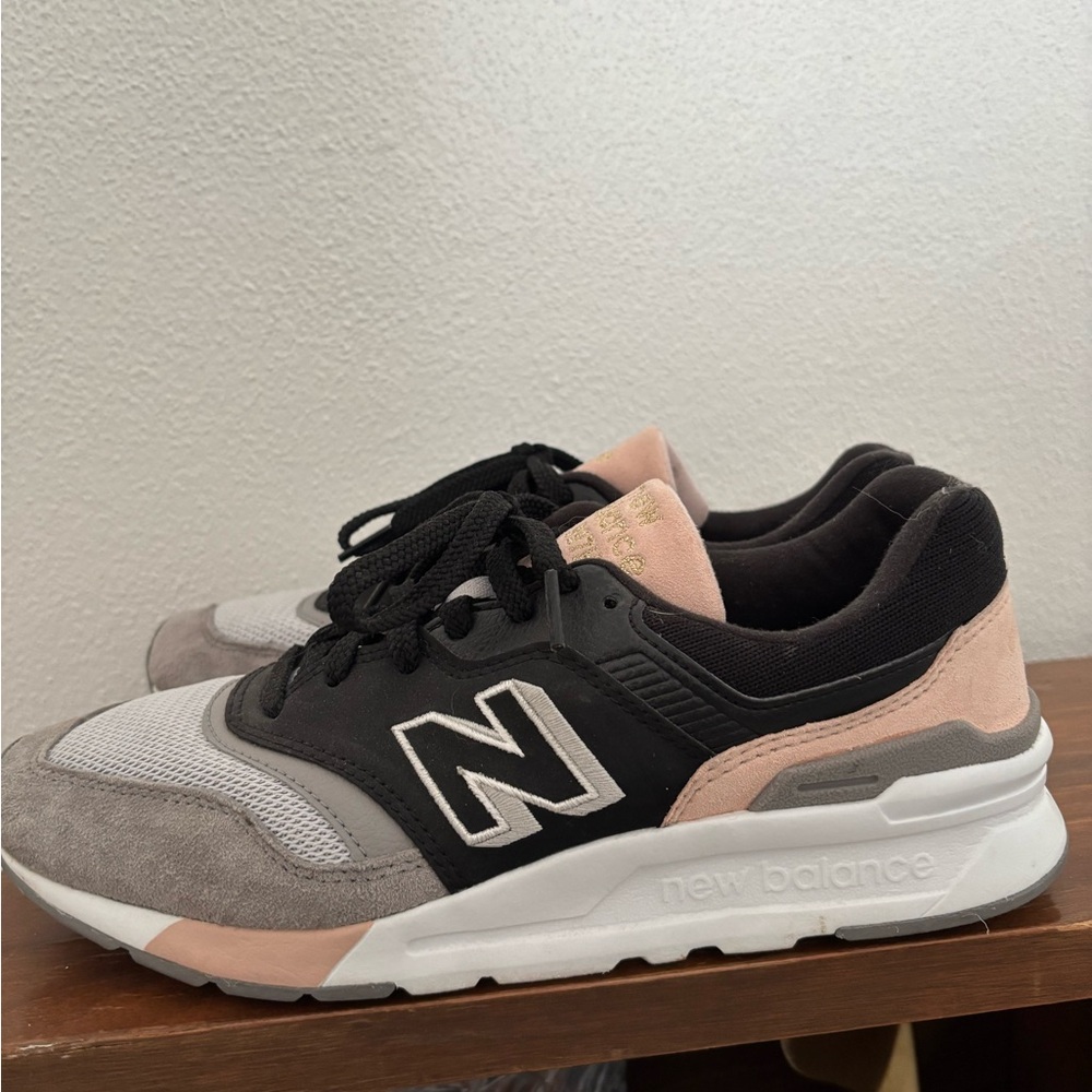 New Balance Women’s 997 Black and Pink Athletic Shoes